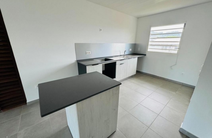 Location Appartement 70.04m&sup2; 3 pi&#232;ces Remire Montjoli