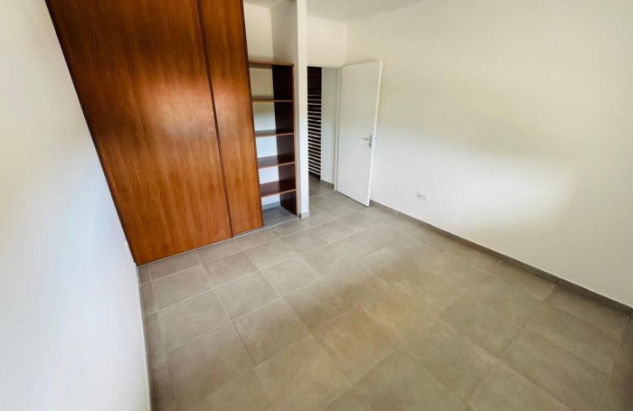 Location Appartement 70.04m&sup2; 3 pi&#232;ces Remire Montjoli