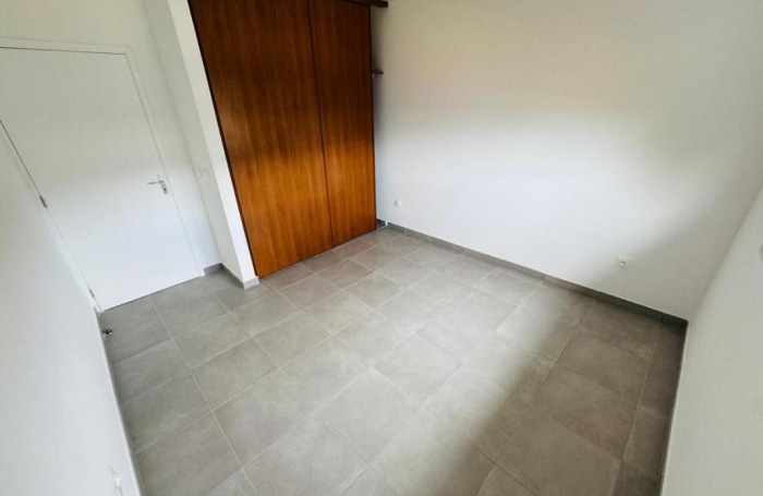 Location Appartement 70.04m&sup2; 3 pi&#232;ces Remire Montjoli
