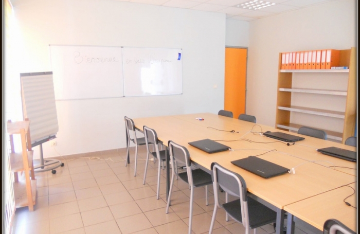 Vente Bureaux 457m&sup2; 18 pi&#232;ces Kourou
