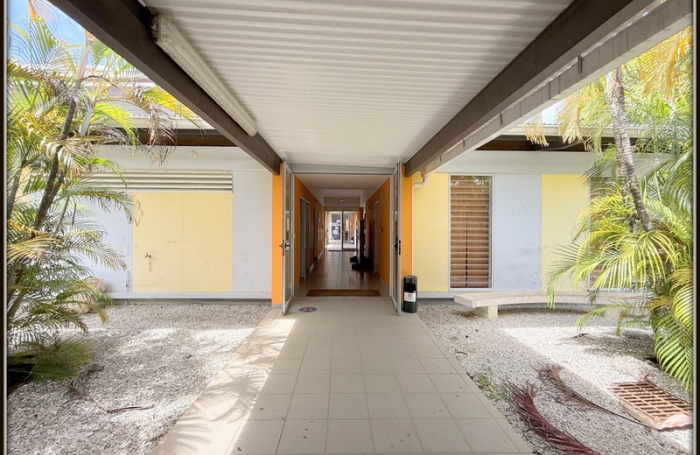 Vente Bureaux 457m&sup2; 18 pi&#232;ces Kourou