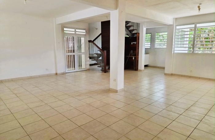 Vente Maison 127m&sup2; 4 pi&#232;ces Remire Montjoli