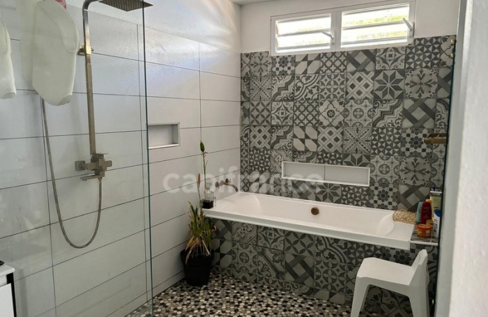 Vente Maison 102m&sup2; 4 pi&#232;ces Macouria Tonate