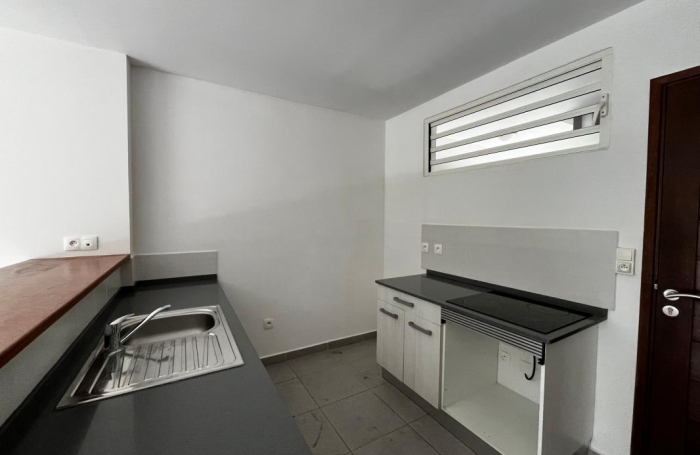 Vente Appartement 50.58m&sup2; 2 pi&#232;ces Remire Montjoli