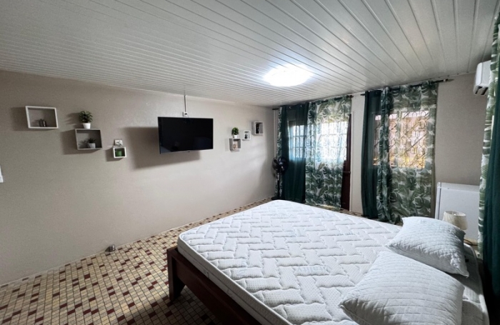 Location Maison 92m&sup2; 4 pi&#232;ces Saint Laurent
