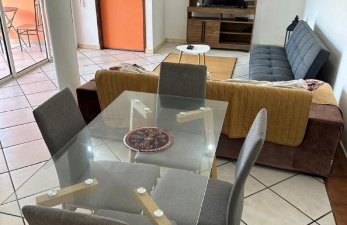 Vente Immeuble 215m&sup2; 8 pi&#232;ces Remire Montjoli