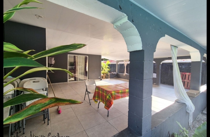 Vente Maison 195m&sup2; 8 pièces Kourou