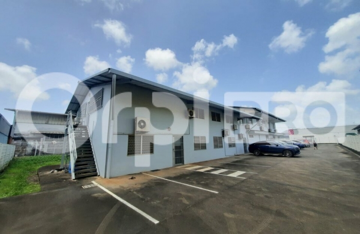 Bureau de 52 m² au coeur de Collery !