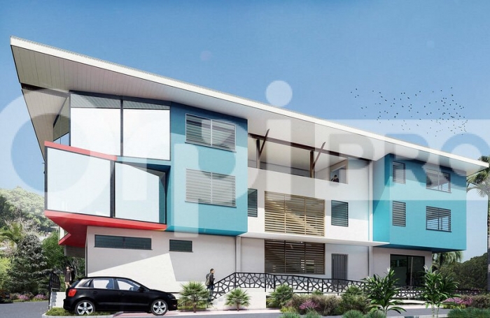 Local commercial neuf en bordure de route !