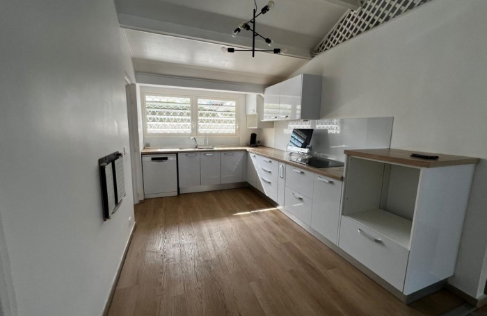 Location Maison 142m&sup2; 5 pi&#232;ces Kourou