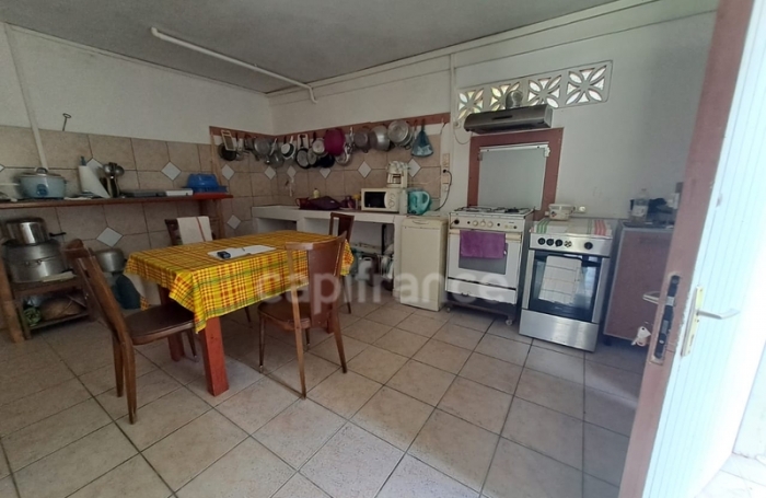 Vente Maison 166m&sup2; 6 pi&#232;ces Iracoubo