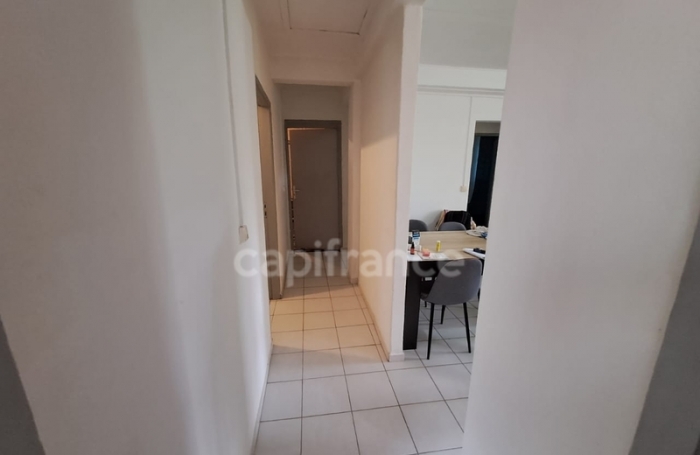 Vente Maison 166m&sup2; 6 pi&#232;ces Iracoubo
