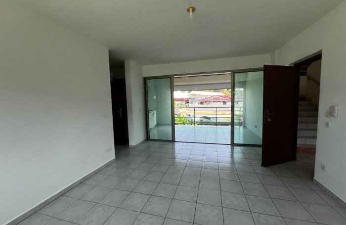 Vente Appartement 56.63m&sup2; 2 pi&#232;ces Remire Montjoli