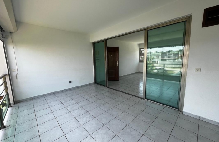 Vente Appartement 56.63m&sup2; 2 pi&#232;ces Remire Montjoli