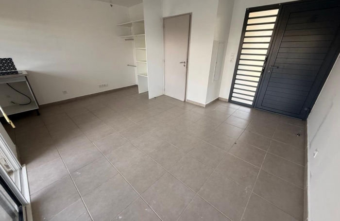 Vente Appartement 24.88m&sup2; 1 pi&#232;ce Remire Montjoli