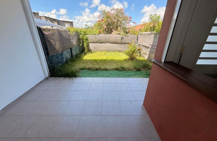 Vente Appartement 24.88m&sup2; 1 pi&#232;ce Remire Montjoli