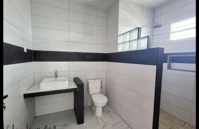 Location Maison 209m&sup2; 6 pi&#232;ces Kourou