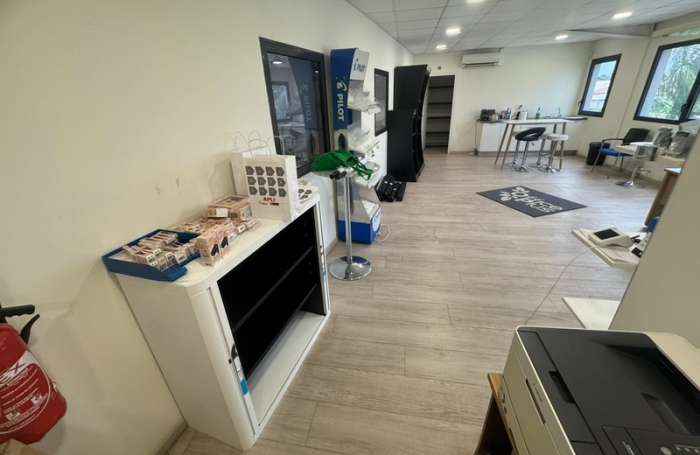 Location Local commercial 280m&sup2; Matoury