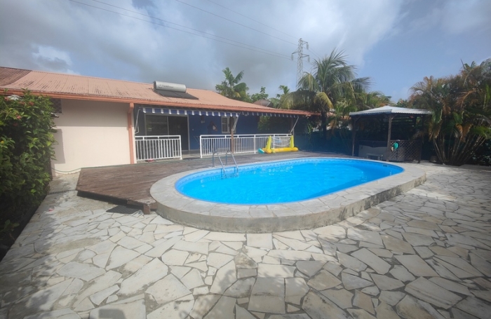 Vente Maison 88m&sup2; 4 pièces Remire Montjoli