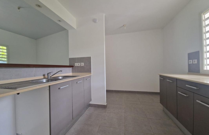 Vente Maison 83.56m&sup2; 4 pièces Macouria Tonate