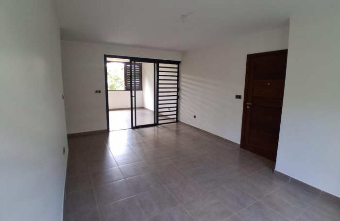 Vente Appartement 42.94m&sup2; 2 pièces Remire Montjoli