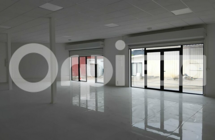 Local commercial de 115 m&sup2; au sein de la zone Collery !