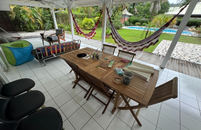 Vente Maison 165m&sup2; 5 pièces Remire Montjoli