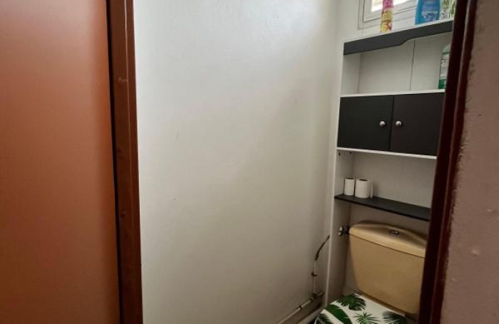 Vente Maison 247m&sup2; 6 pièces Remire Montjoli