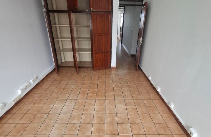 Location Bureaux 60m&sup2; Cayenne