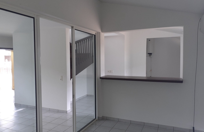 Location Maison 100.31m&sup2; 4 pi&egrave;ces Remire Montjoli