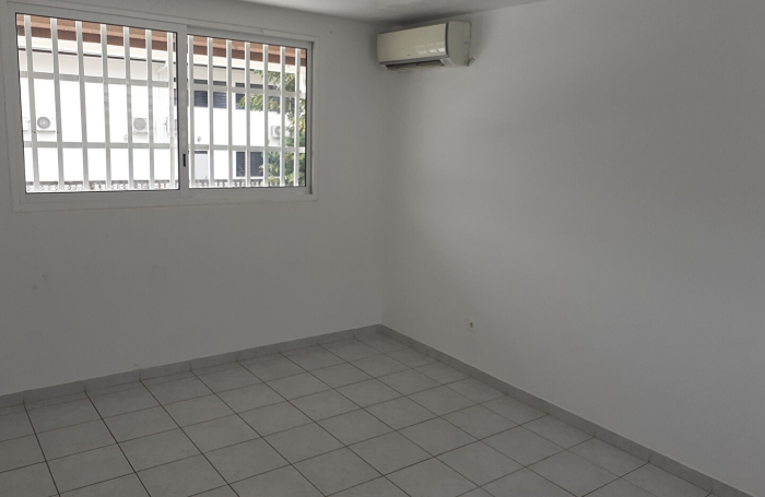 Location Maison 100.31m&sup2; 4 pi&egrave;ces Remire Montjoli