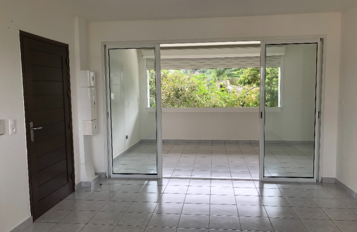 Location Appartement 44m&sup2; 2 pi&egrave;ces Remire Montjoli