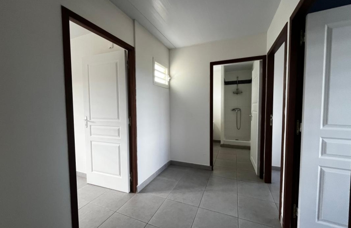 Vente Maison 83.56m&sup2; 4 pièces Macouria Tonate
