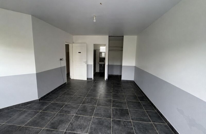 Vente Maison 121m&sup2; 4 pièces Remire Montjoli