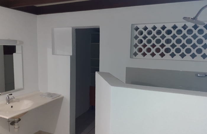Location Maison 170m&sup2; 5 pi&egrave;ces Remire Montjoli