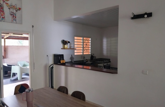 Vente Maison 139m&sup2; 6 pièces Remire Montjoli
