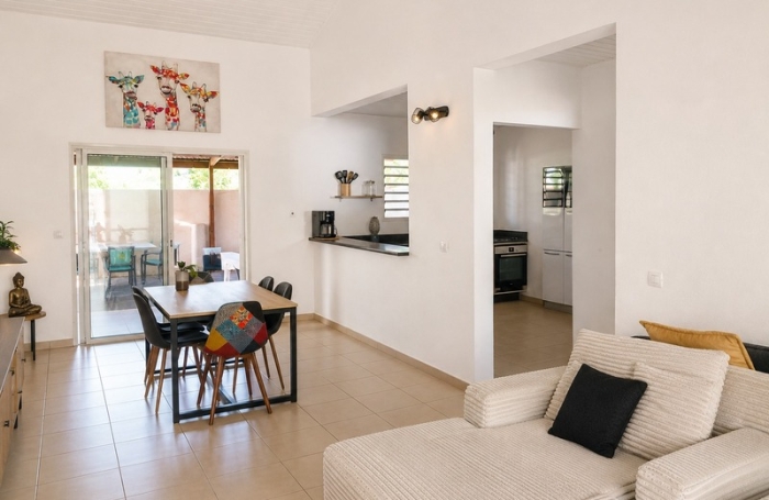 Vente Maison 139m&sup2; 6 pièces Remire Montjoli
