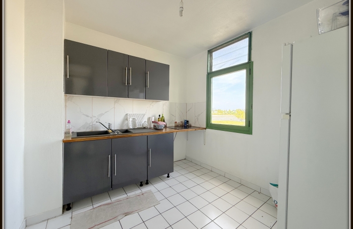 Vente Appartement 77m&sup2; 4 pièces Kourou