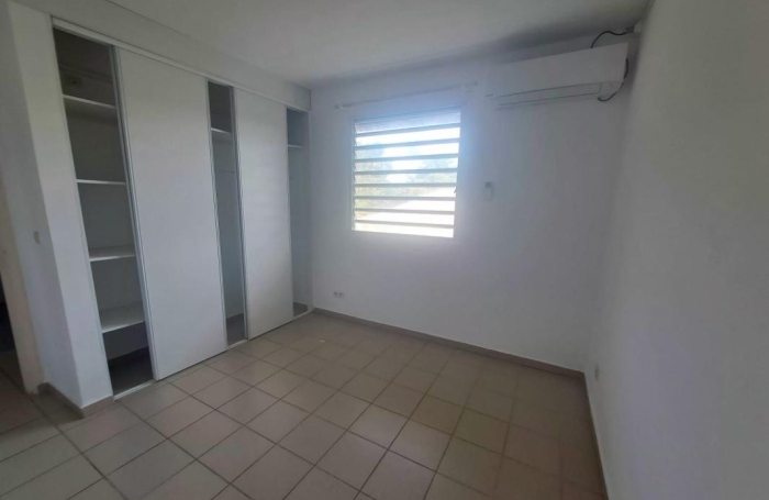 Vente Appartement 47.88m&sup2; 2 pièces Remire Montjoli
