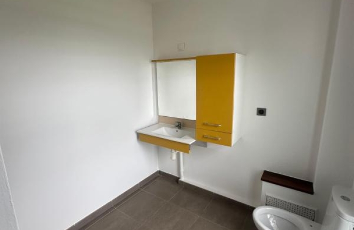 Location Appartement 40.69m&sup2; 1 pièce Remire Montjoli
