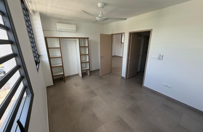 Location Appartement 44.99m&sup2; 1 pièce Remire Montjoli