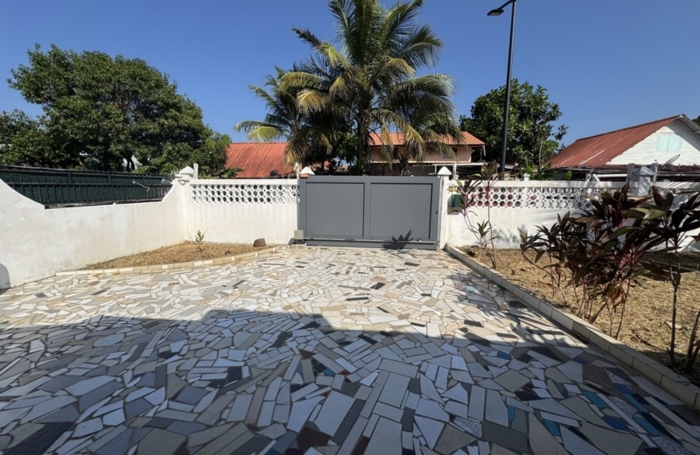 Vente Maison 84m&sup2; 4 pièces Kourou