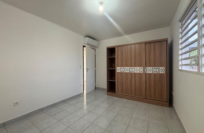 Location Appartement 44.3m&sup2; 2 pi&egrave;ces Remire Montjoli