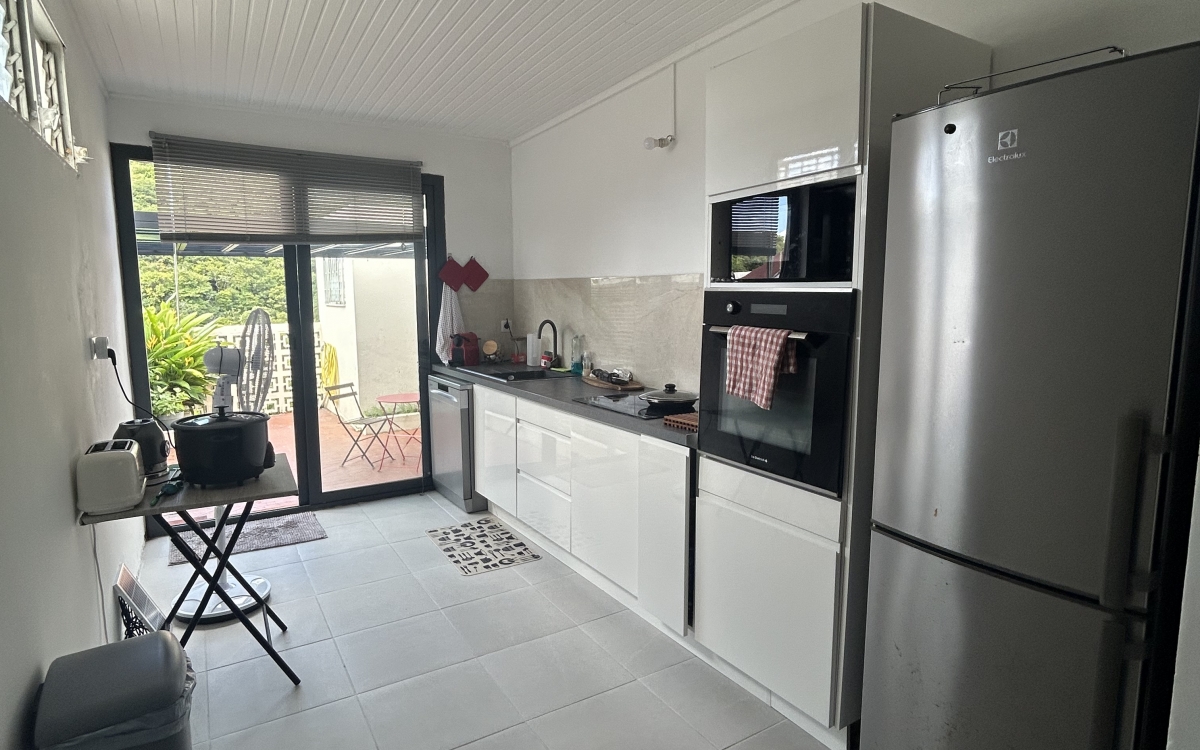 SAINTE LUCE - VILLA T4 - Vue dégagée Campagne - 275 000€ FAI