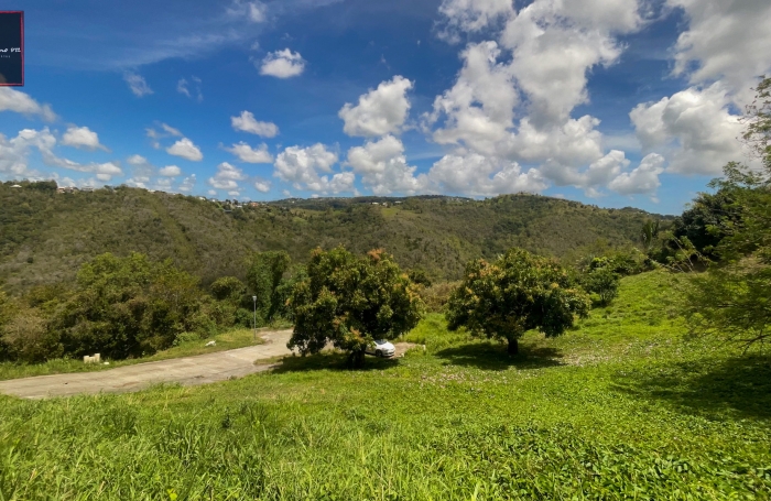 Terrain de 1 074 m2 à vendre à Sainte-Luce