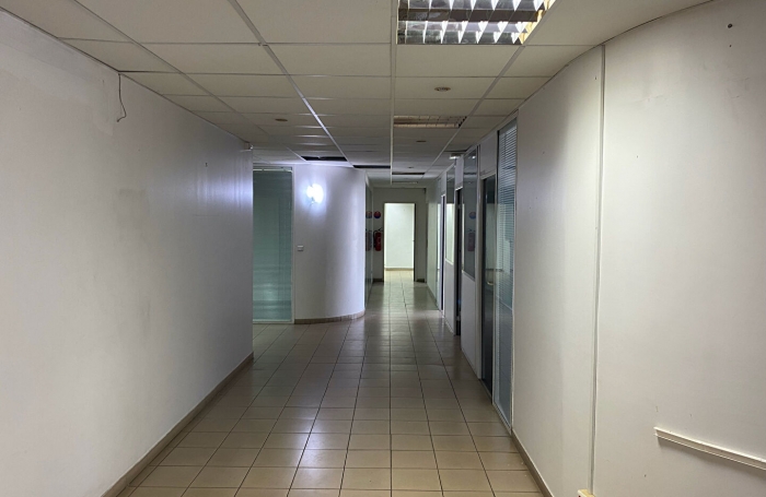 Vente Bureaux 355m² Fort de france