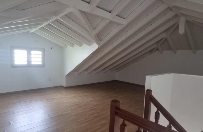 Location Maison 145m&sup2; 5 pi&#232;ces Les Trois Ilets