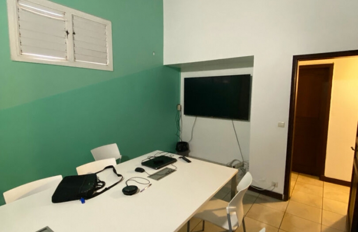 Location Bureaux 175m² Ducos