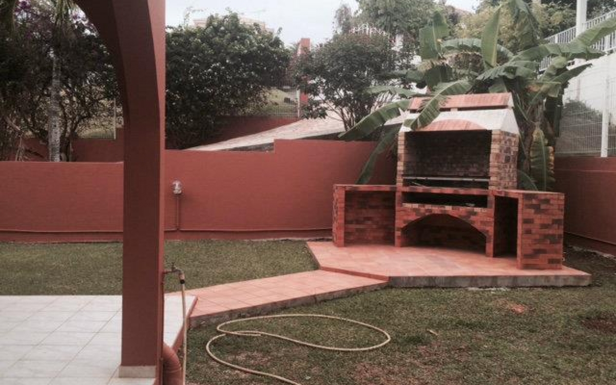 Le Robert - Villa T5 sur 2 niveaux - 1500€/mois