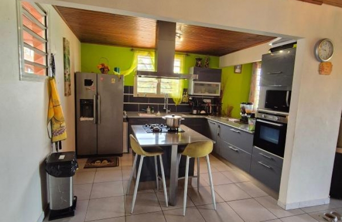 Vente Maison 190.8m&sup2; 7 pi&#232;ces Ducos